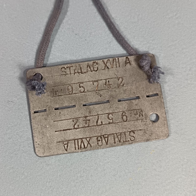 PLAQUES D'IDENTITE DE PRISONNIER AU STALAG XVII A VILLE DE KAISERSTEINBURCH EN AUTRICHE KRIEGSGEFANGENER SECONDE GUERRE